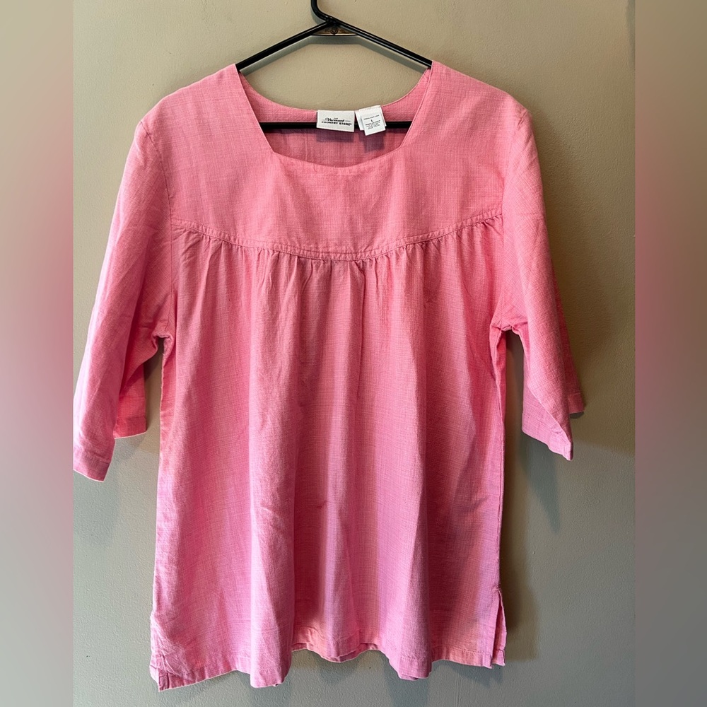 Vermont Country Store sz L square neck, 1/2 sleeve 💯 cotton blouse embroidery.